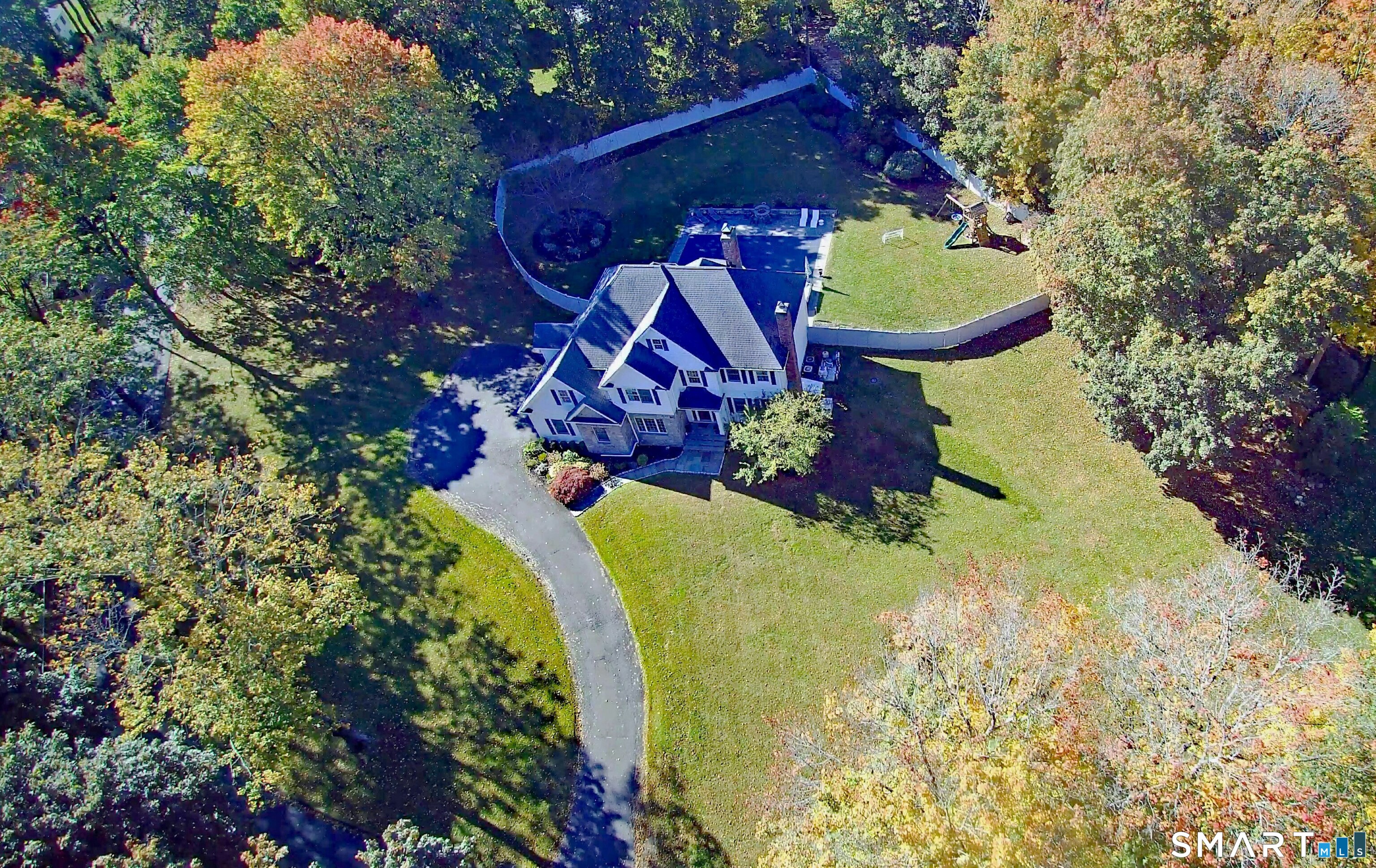 146 Tanton Hill Road Ridgefield CT 06877