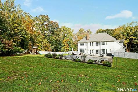 146 Tanton Hill Road Ridgefield CT 06877