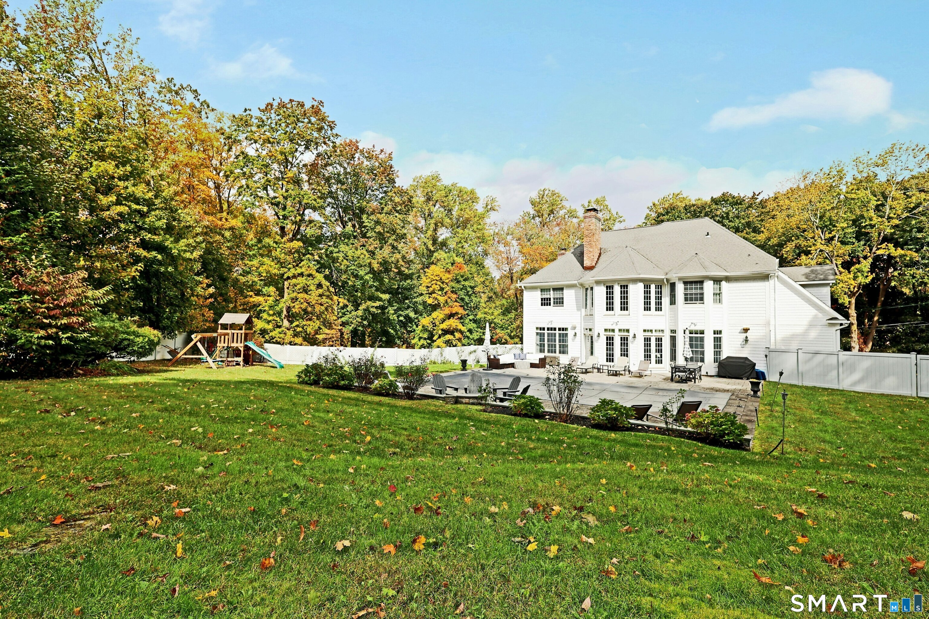 146 Tanton Hill Road Ridgefield CT 06877