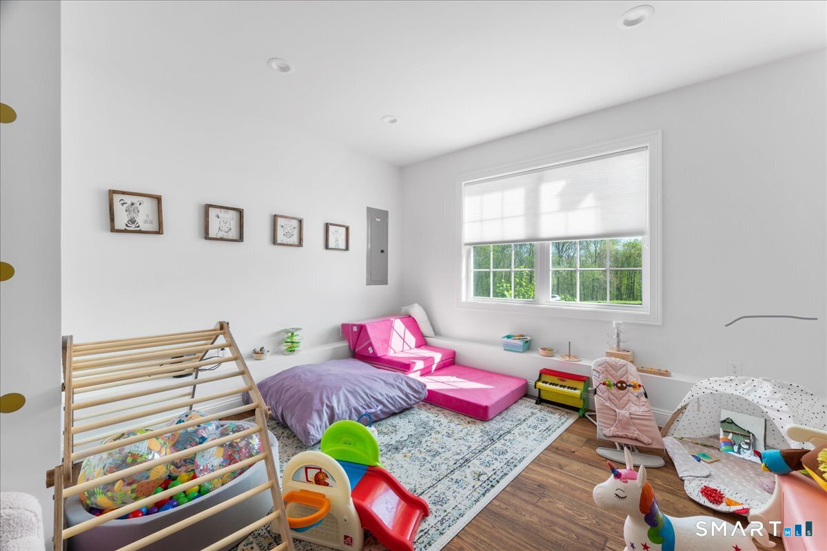 56 Carol Drive Montville CT 06382