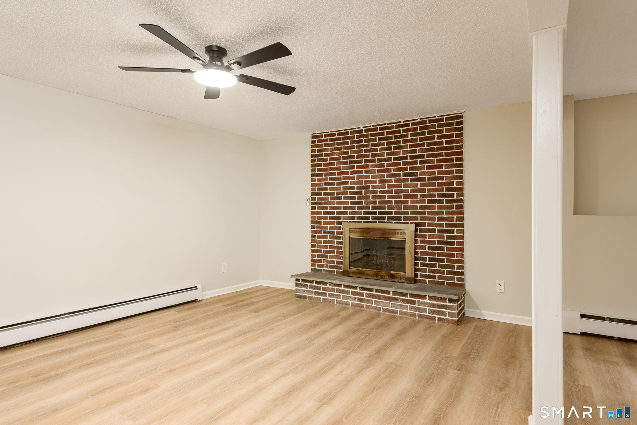 77 Evergreen Avenue Hamden CT 06518