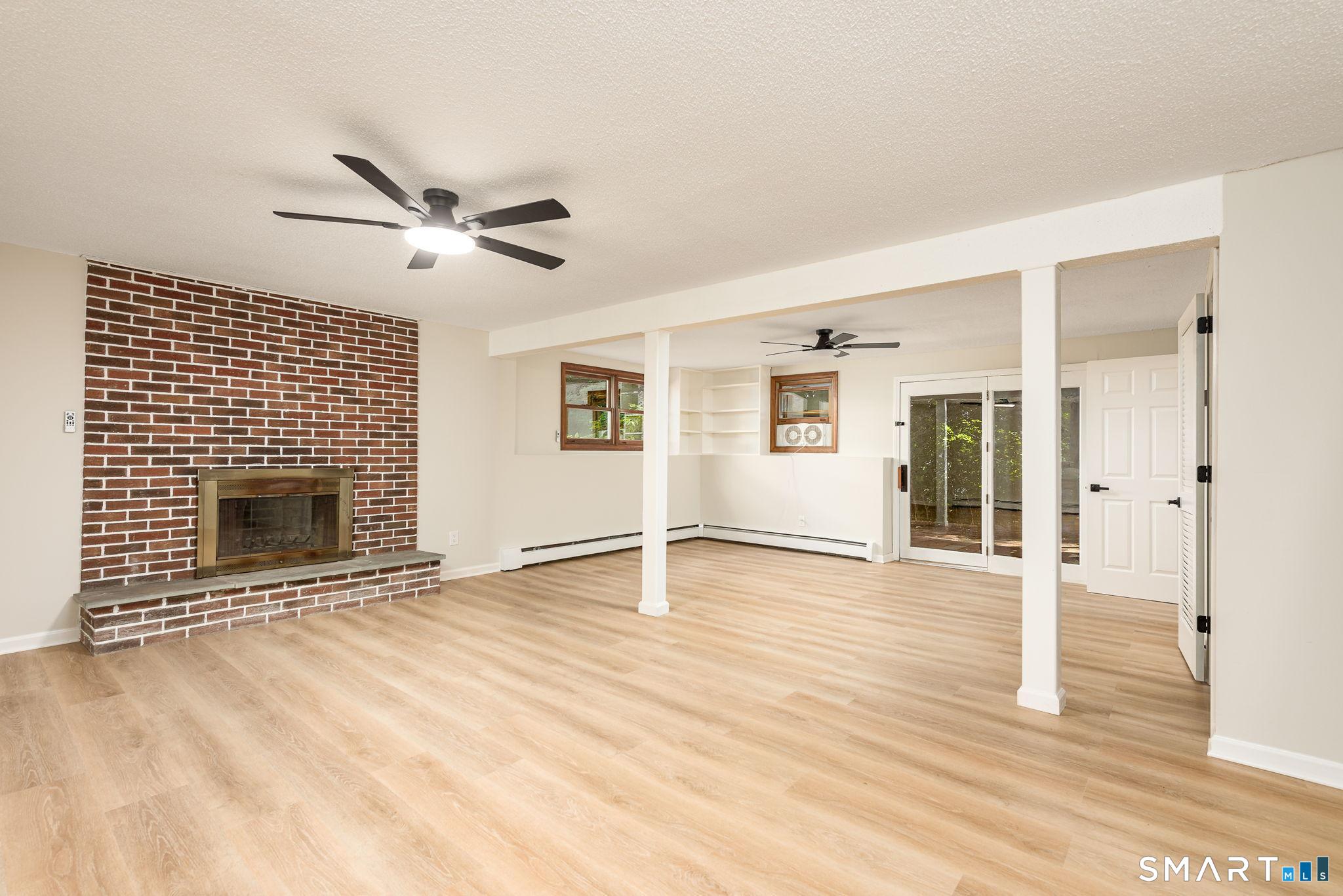 77 Evergreen Avenue Hamden CT 06518