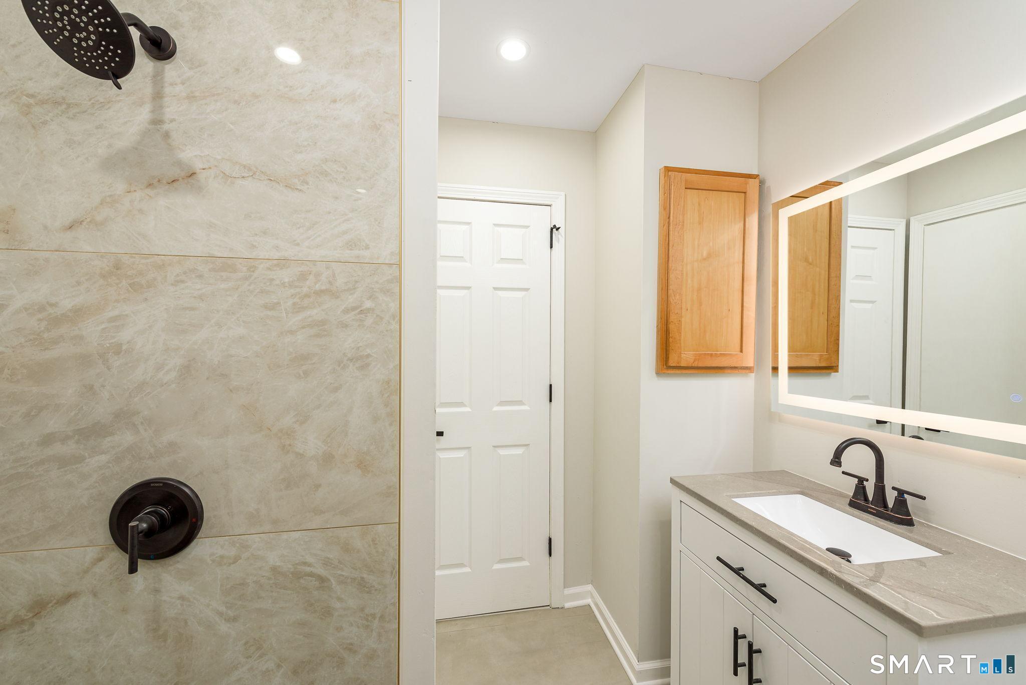 77 Evergreen Avenue Hamden CT 06518