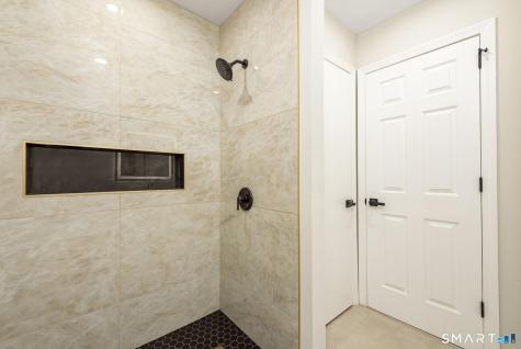 77 Evergreen Avenue Hamden CT 06518