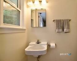 14 Bailey Road Enfield CT 06082