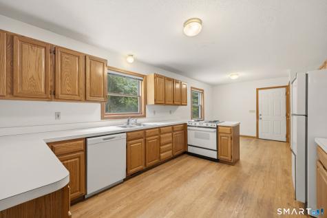 8 Margaret Terrace Wolcott CT 06716