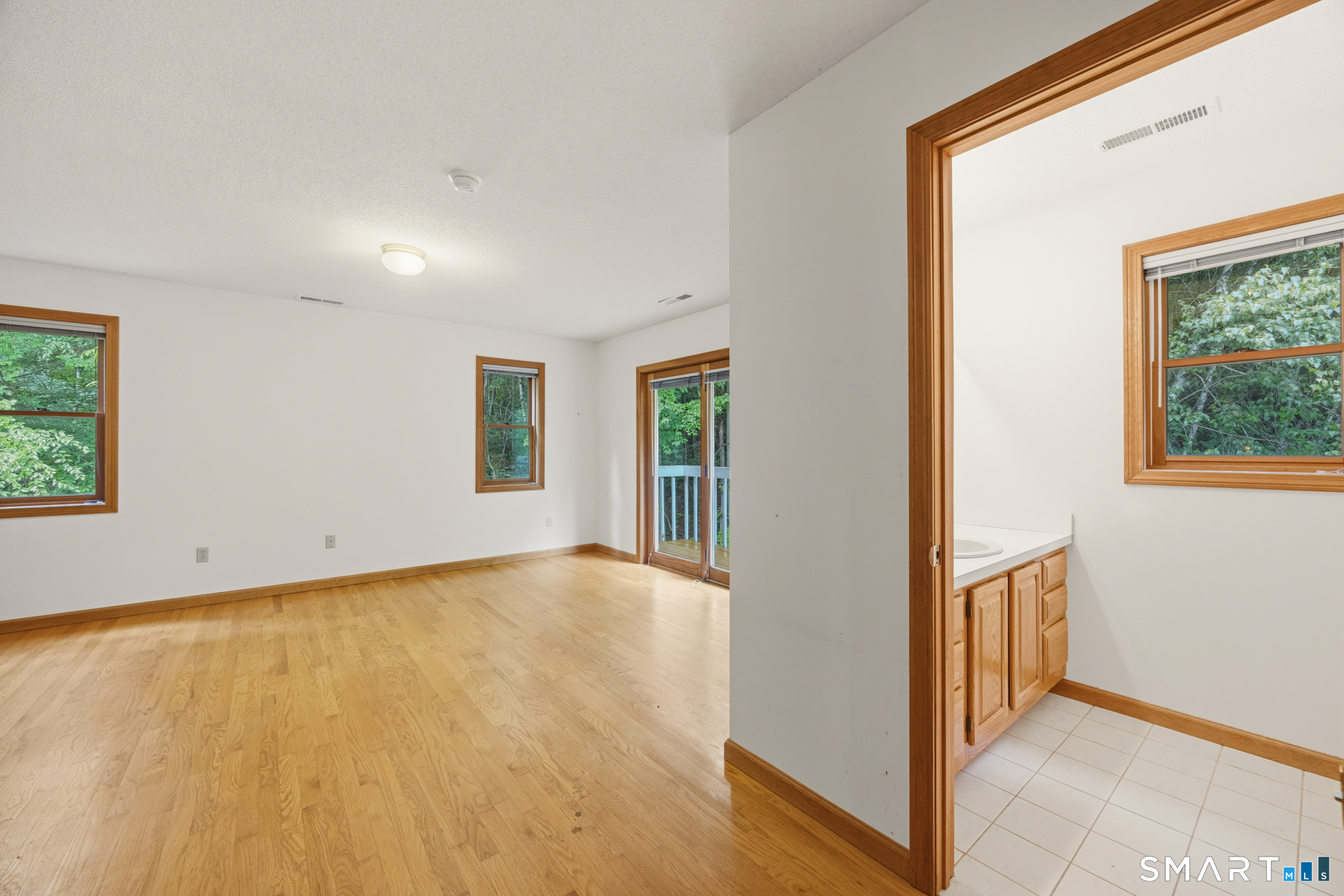 8 Margaret Terrace Wolcott CT 06716