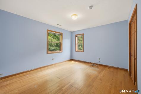 8 Margaret Terrace Wolcott CT 06716