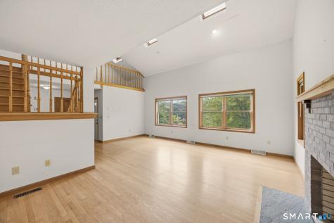 8 Margaret Terrace Wolcott CT 06716