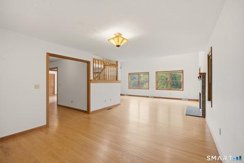8 Margaret Terrace Wolcott CT 06716