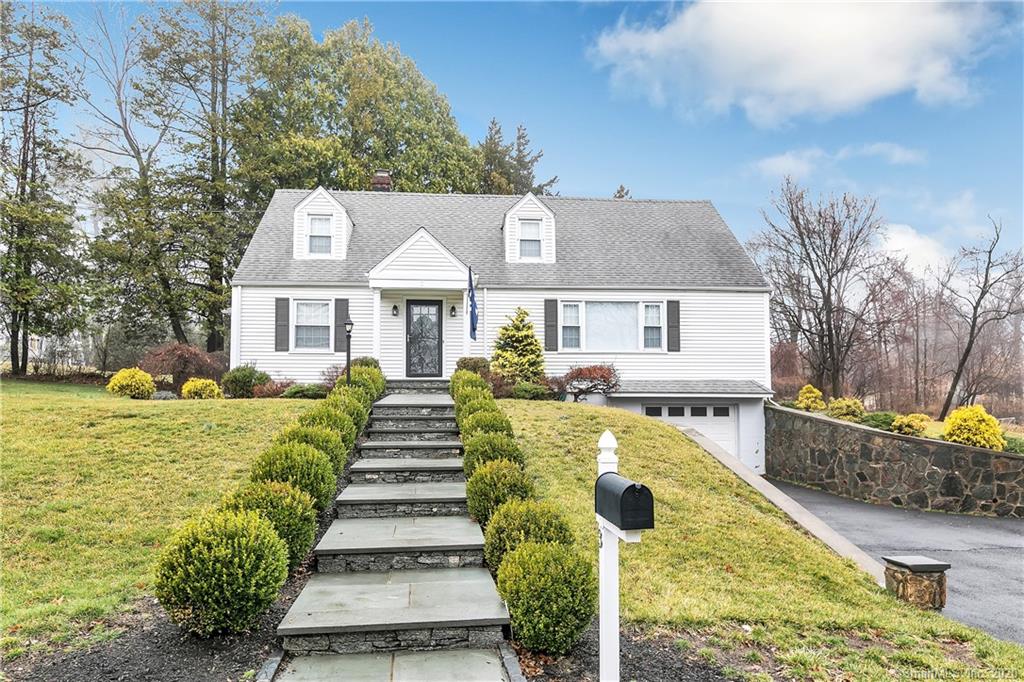 3 Glenwood Drive Trumbull CT 06611
