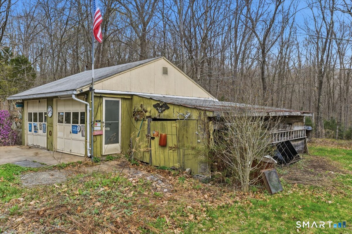 102 South Road Bozrah CT 06334