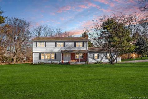 58 Sunset Road Easton CT 06612