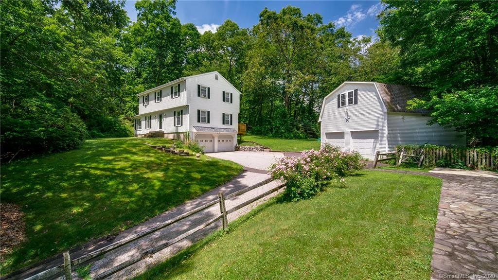 13 Topledge Road Redding CT 06896