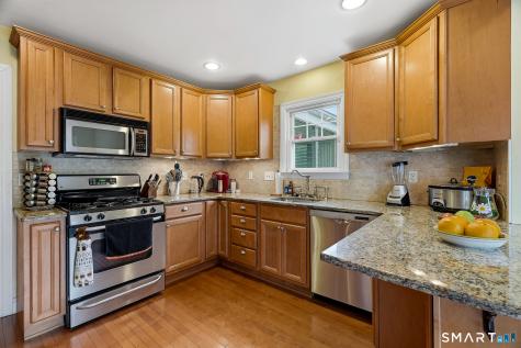 141 Elm Street Windsor Locks CT 06096