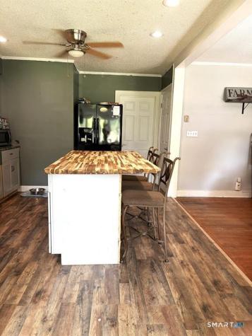 39 Grove Street Wallingford CT 06492