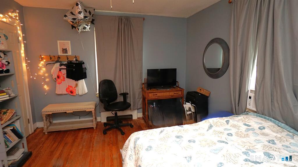 39 Grove Street Wallingford CT 06492