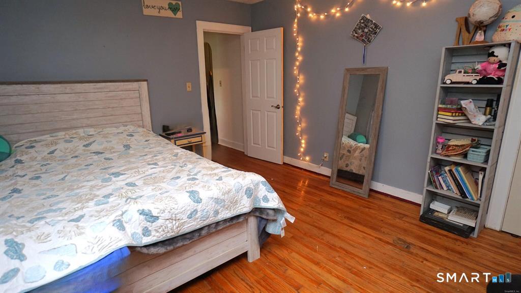 39 Grove Street Wallingford CT 06492