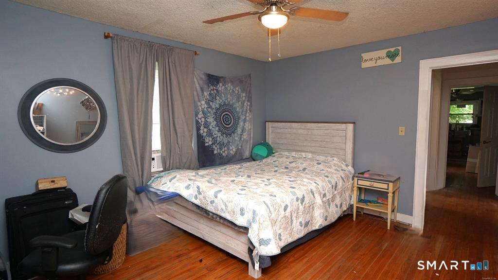 39 Grove Street Wallingford CT 06492