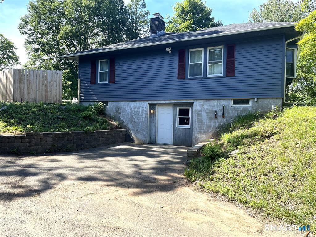39 Grove Street Wallingford CT 06492