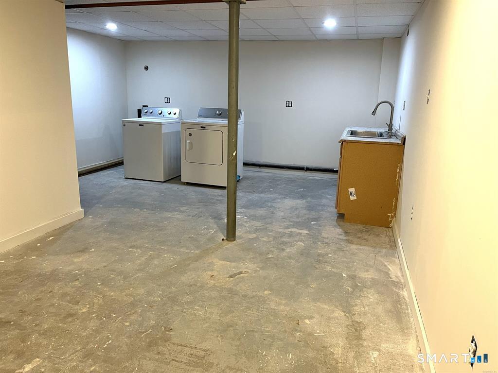 39 Grove Street Wallingford CT 06492