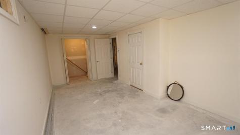 39 Grove Street Wallingford CT 06492