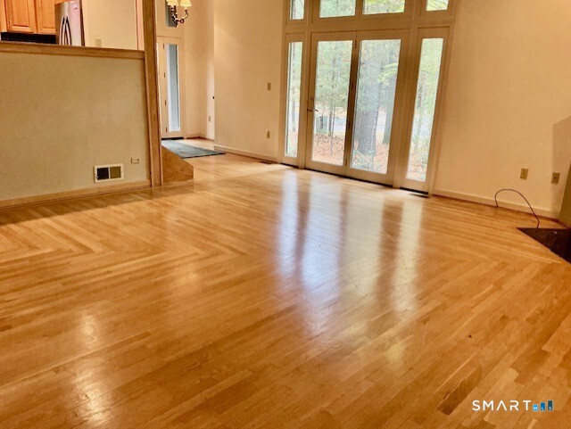 8 Beacon Heath Farmington CT 06032