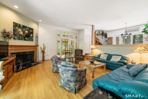 8 Beacon Heath Farmington CT 06032