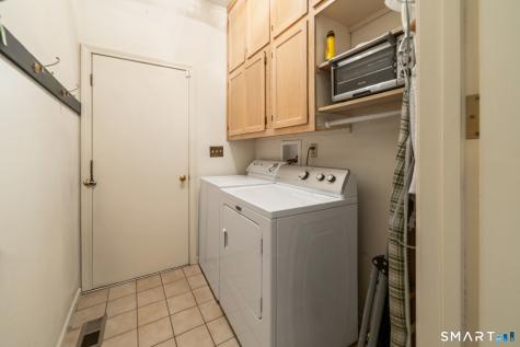 8 Beacon Heath Farmington CT 06032