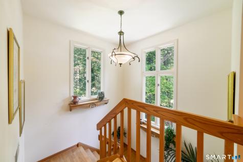 8 Beacon Heath Farmington CT 06032