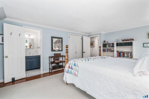 15 Sunfield Lane West Hartford CT 06107