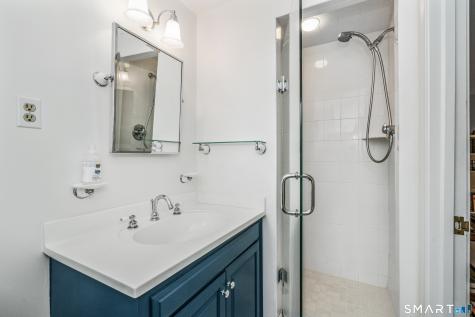 15 Sunfield Lane West Hartford CT 06107