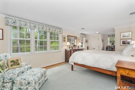 15 Sunfield Lane West Hartford CT 06107