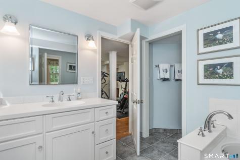 15 Sunfield Lane West Hartford CT 06107