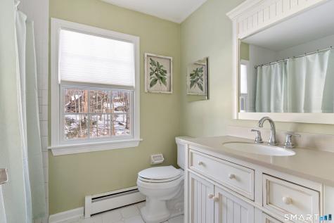 30 Pepperwood Lane Branford CT 06405