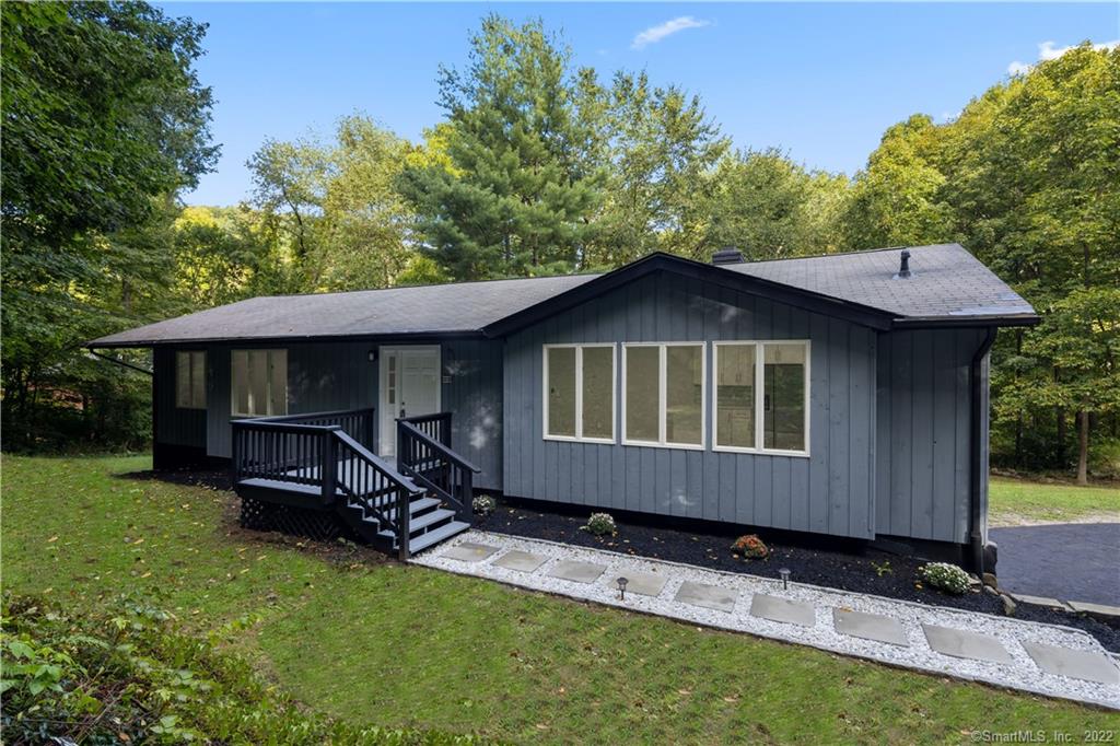 13 Spruce Lane New Milford CT 06776