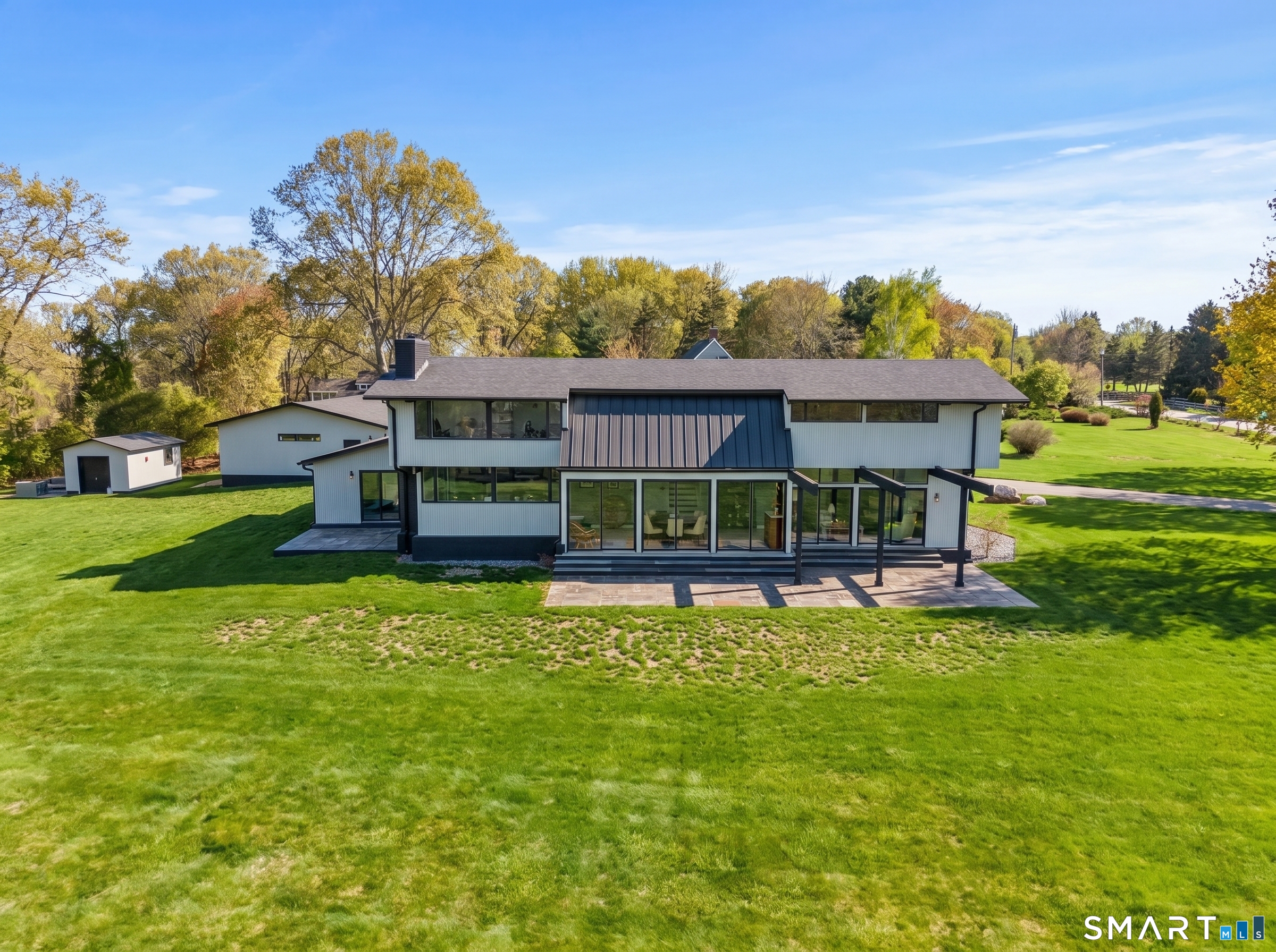 75 Montauk Avenue Stonington CT 06378