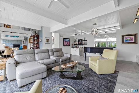 75 Montauk Avenue Stonington CT 06378