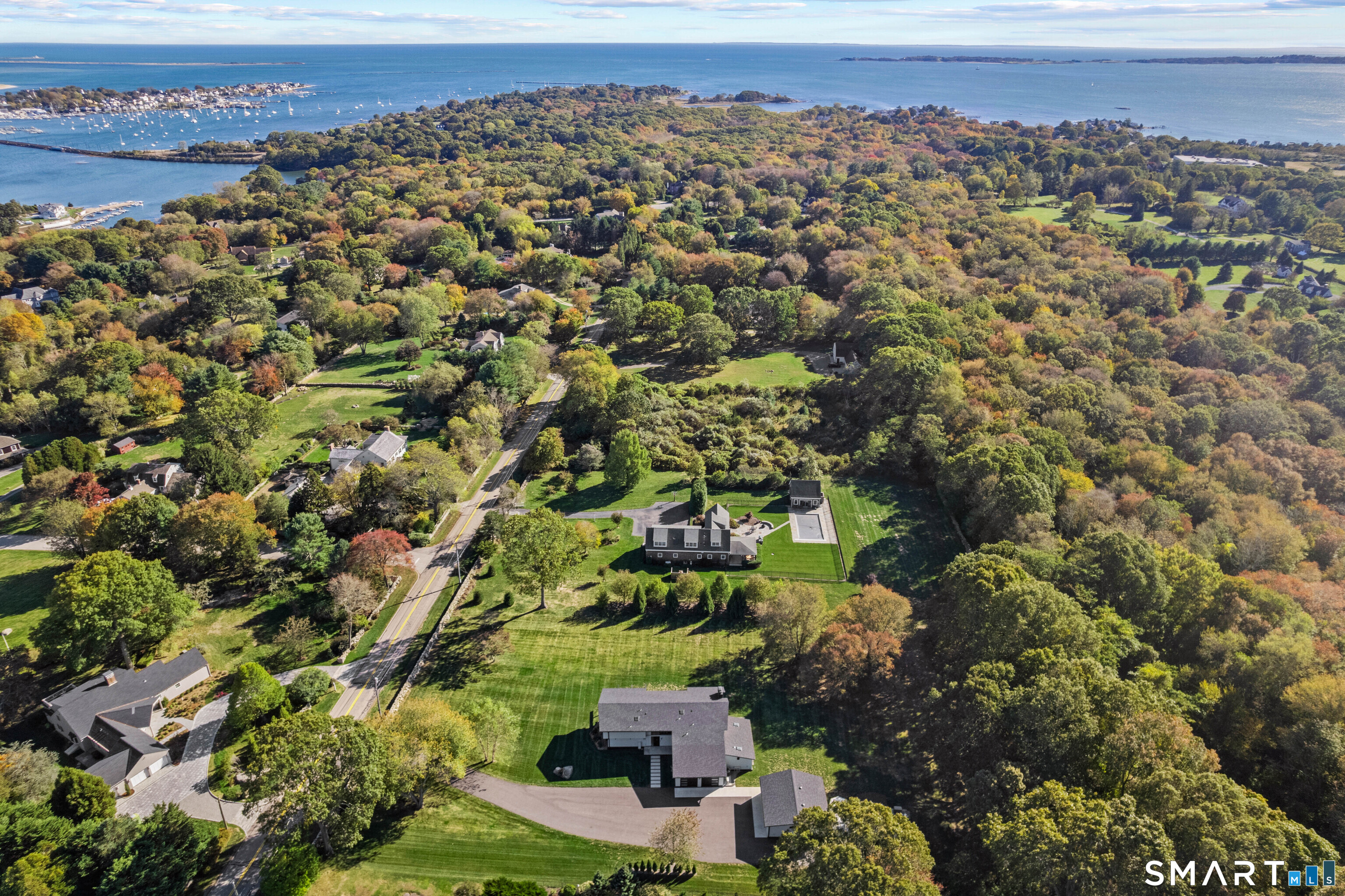 75 Montauk Avenue Stonington CT 06378