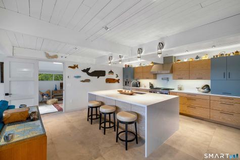 75 Montauk Avenue Stonington CT 06378