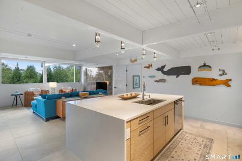 75 Montauk Avenue Stonington CT 06378