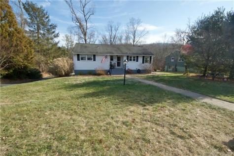 80 Macarthur Drive Hamden CT 06518