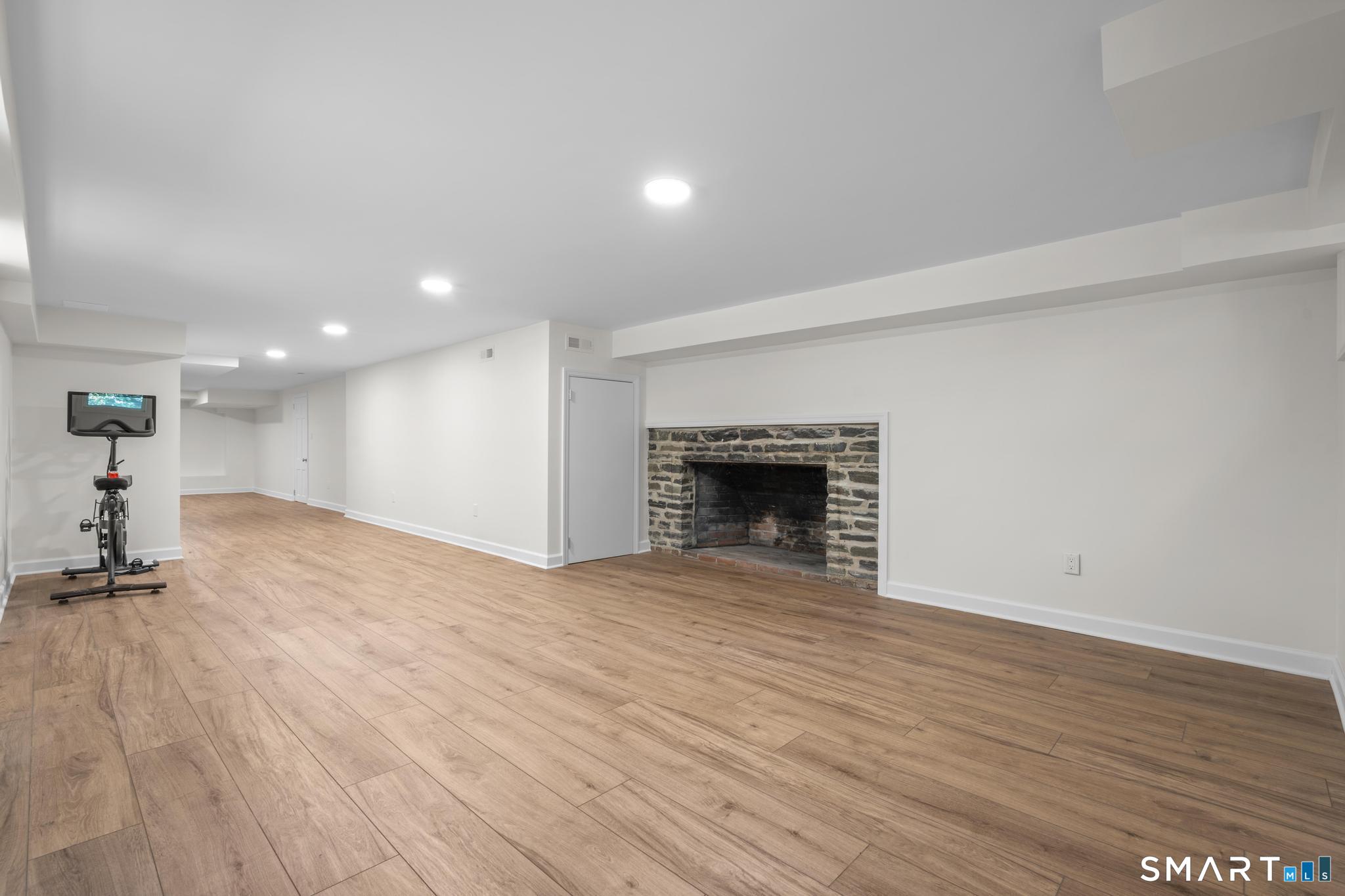 46 Fernwood Drive Stamford CT 06903