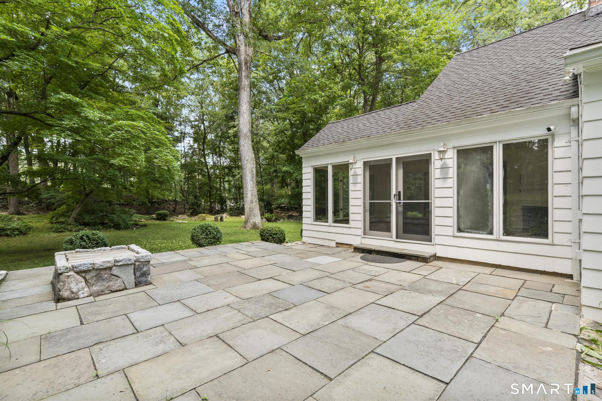 46 Fernwood Drive Stamford CT 06903