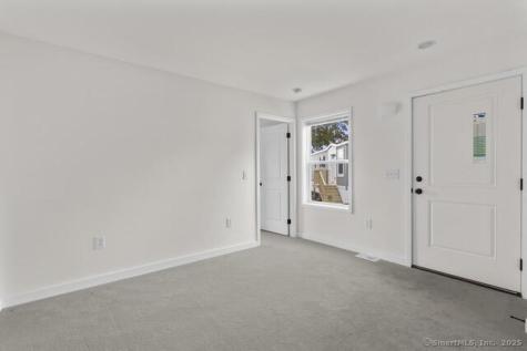 55 Sugar Street Newtown CT 06470