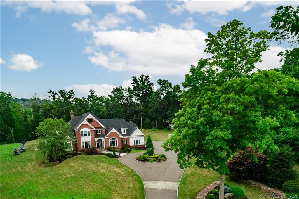 33 Chamberlain Court Cheshire CT 06410