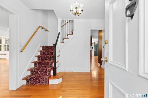 9 Shirley Lane New London CT 06320
