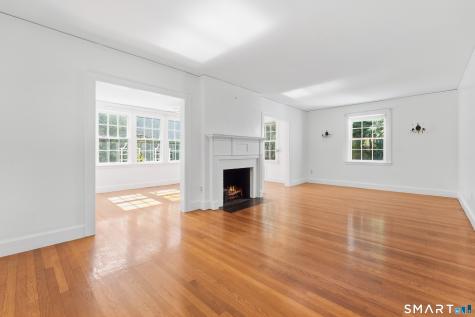 9 Shirley Lane New London CT 06320