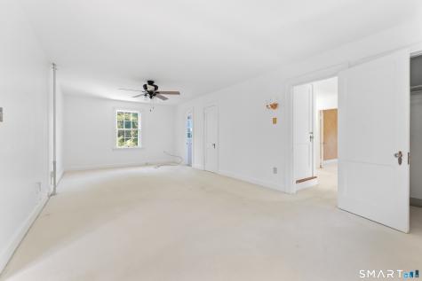 9 Shirley Lane New London CT 06320