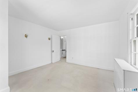 9 Shirley Lane New London CT 06320